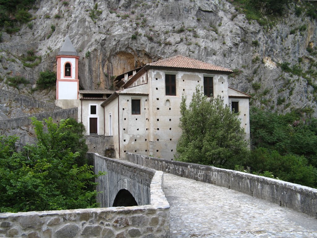 Chiesa S. Maria di Costantinopoli